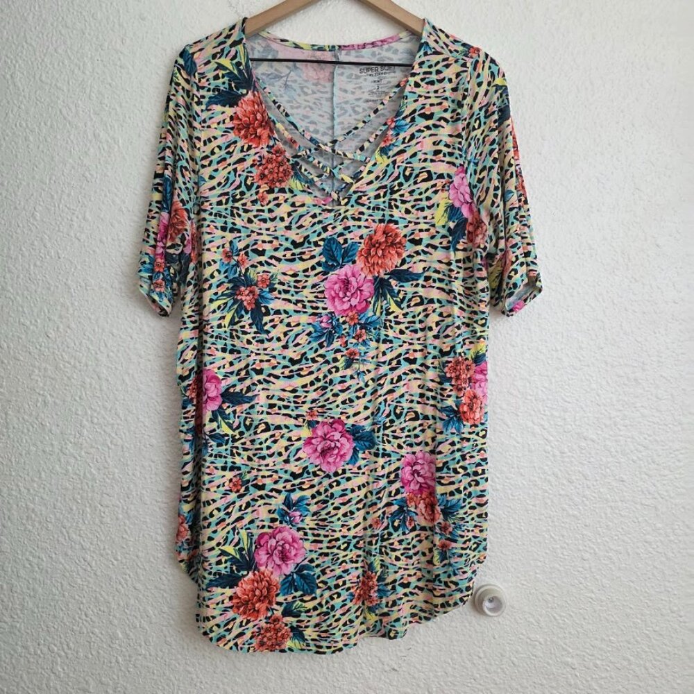 Torrid Favorite Tunic Super Soft V-Neck Strappy Tee Leopard Floral Plus Size 2X